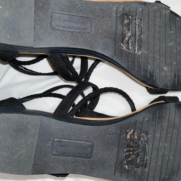 American Eagle Black Sandals - Picture 2 of 2